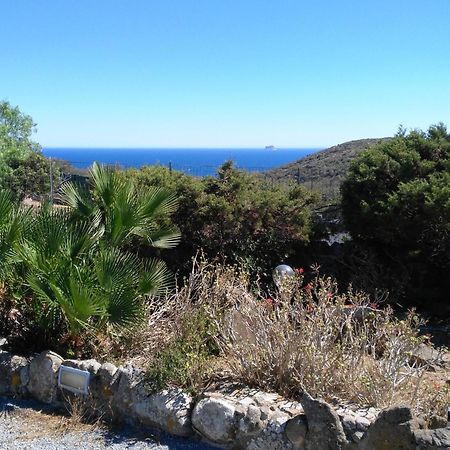 B&B Glamping Semaforo Capo Sperone SantʼAntìoco 外观 照片