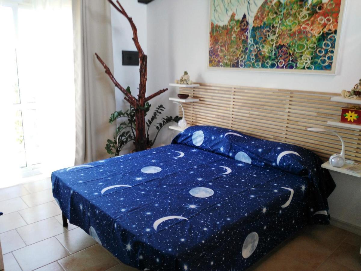 B&B Glamping Semaforo Capo Sperone SantʼAntìoco 外观 照片