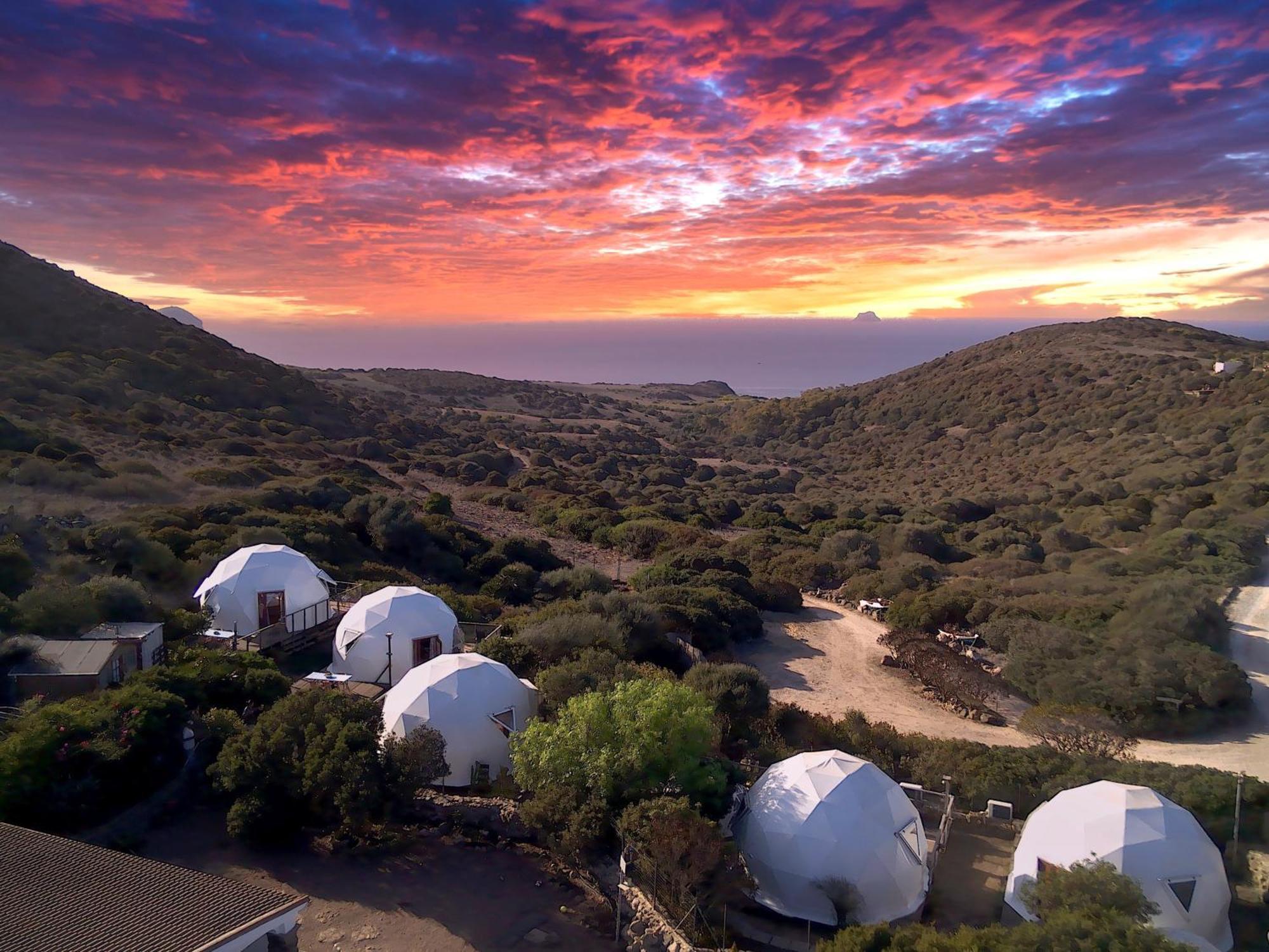 B&B Glamping Semaforo Capo Sperone SantʼAntìoco 外观 照片